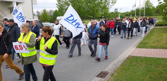 assets/CGB-Inhalte/FotoDatenbank/Menschen/2medianklinik zweiter Protesttag 2019klein.jpg