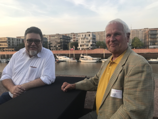 assets/CGB-Inhalte/FotoDatenbank/Menschen/Kammerpraesident Peter Kruse und CGB-LaVo Peter Rudolphklein.jpg
